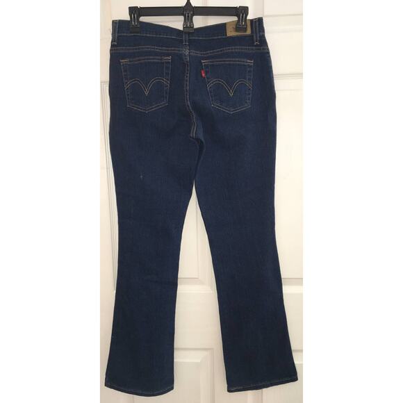 550 Relaxed Boot Cut Levi’s, Jeans Women's Size 6 Medium. - Picture 3 of 5